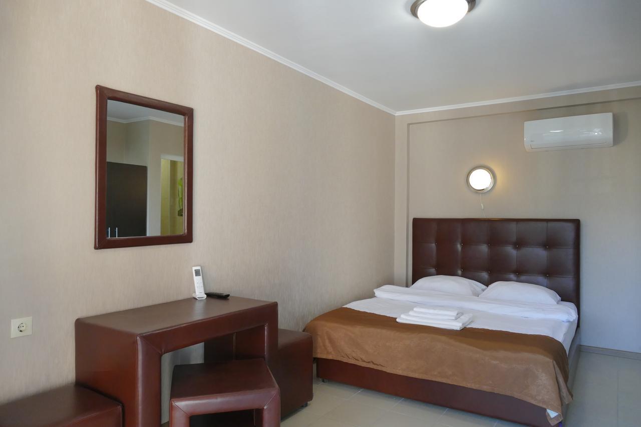 Astoria Comfort Hotel New Athos Exteriér fotografie